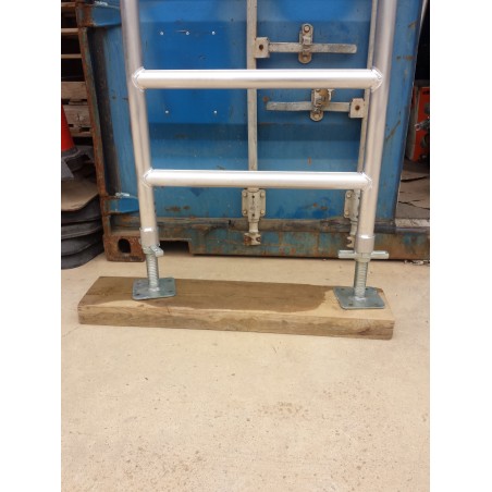 base regulable para torre Movil